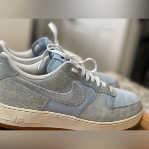 Nike Air Force 1 Low Light Armory Blue.  Size 10.5.
